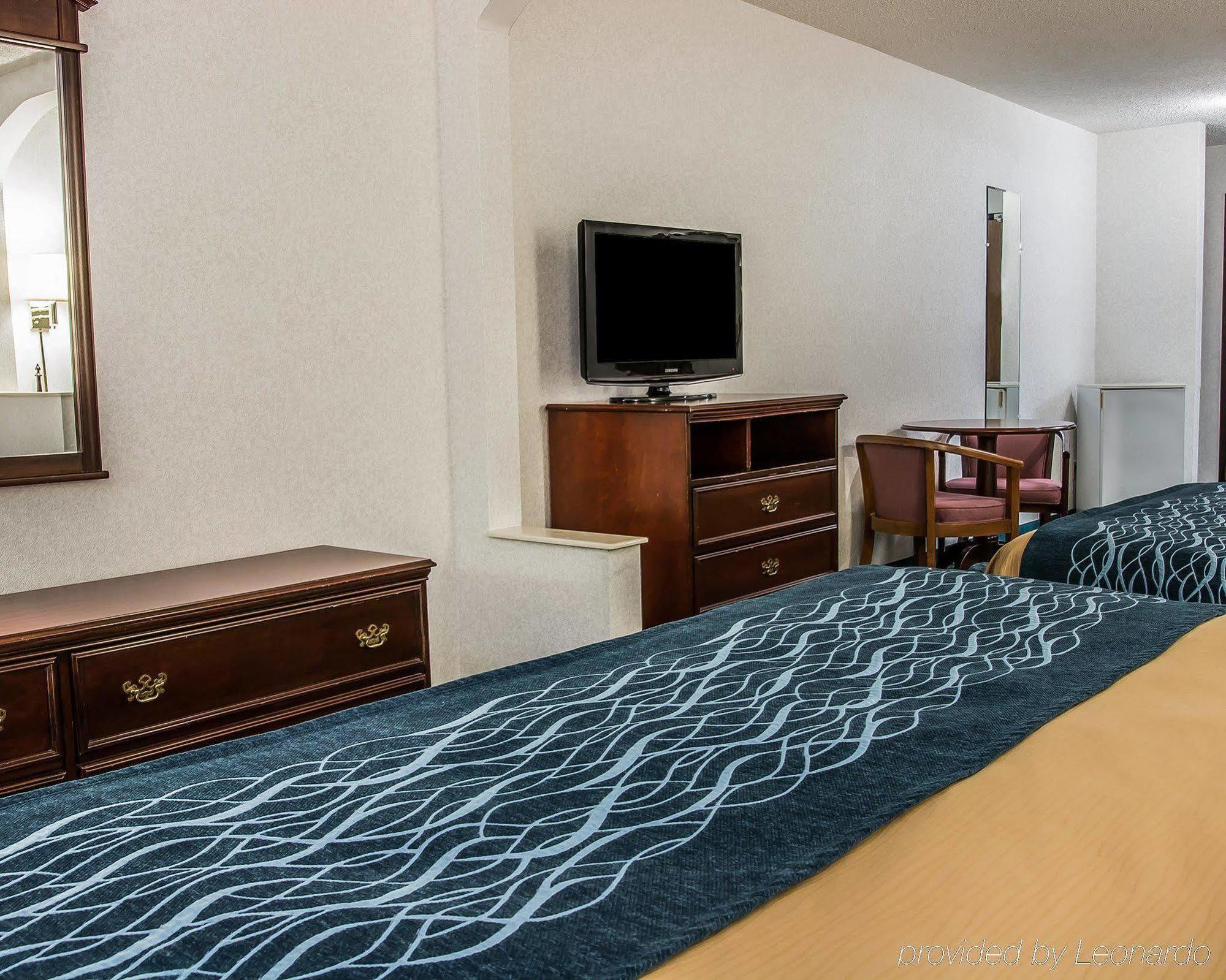 Dunes Express Inn And Suites Hart מראה חיצוני תמונה