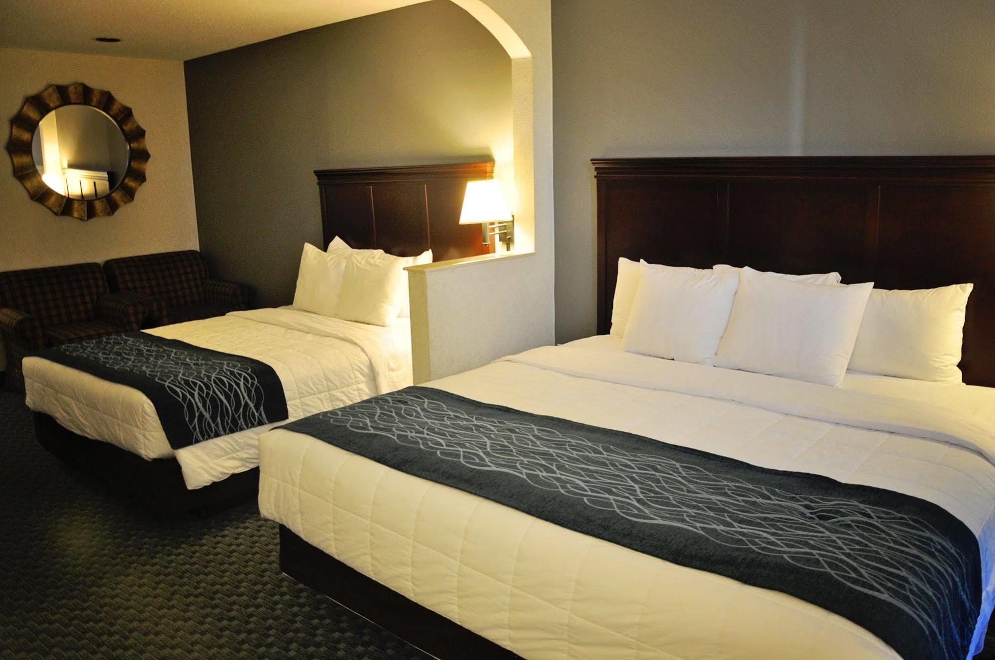 Dunes Express Inn And Suites Hart מראה חיצוני תמונה