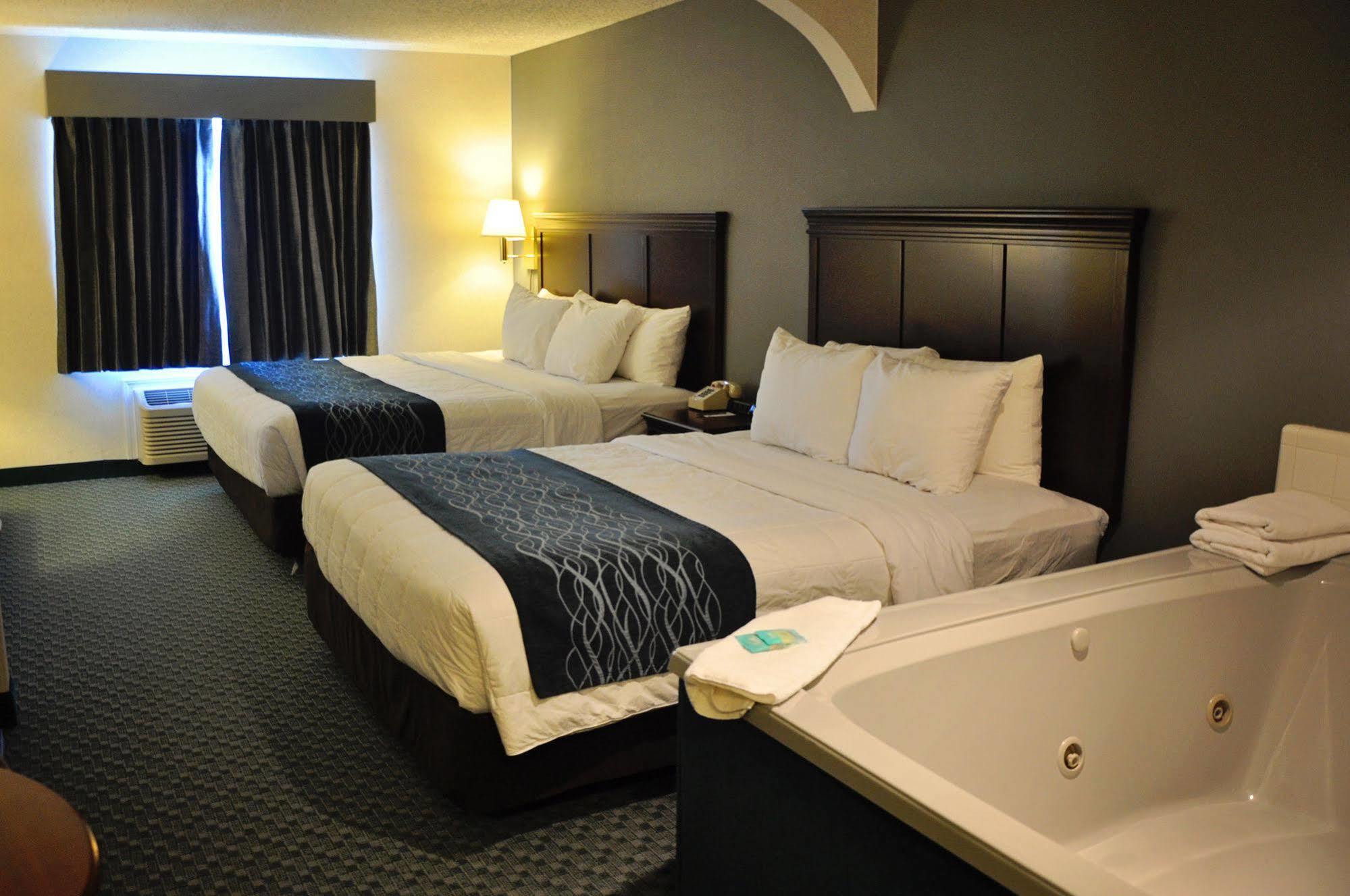 Dunes Express Inn And Suites Hart מראה חיצוני תמונה