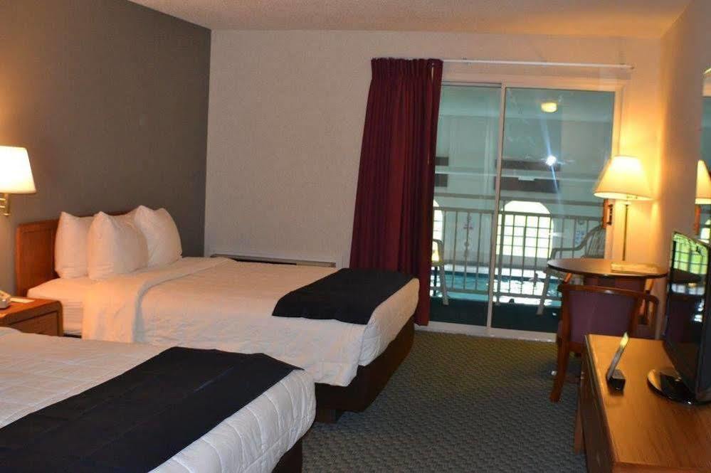 Dunes Express Inn And Suites Hart מראה חיצוני תמונה